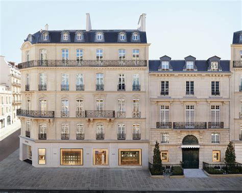 boutique christian dior paris|christian dior gallery paris.